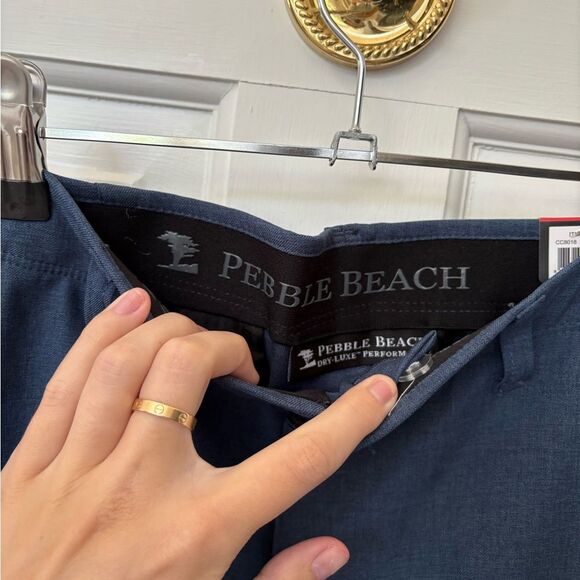 (NWT) Men's Navy Blue Golf Shorts - Picture 2 of 3